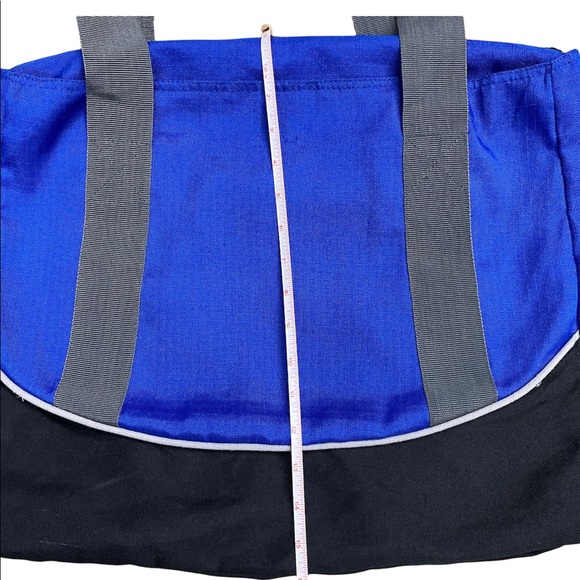 ✨Host Pick!✨Roots Tote Bag, Black and Blue - Picture 6 of 9